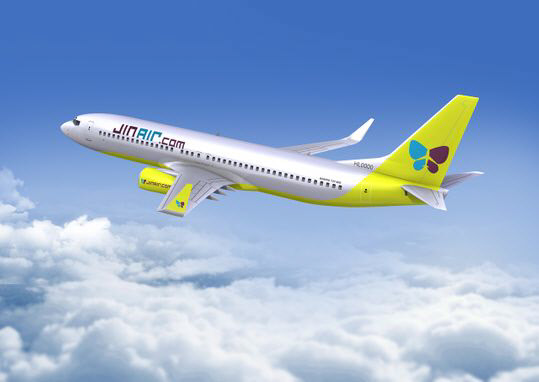 진에어가 보유 중인 B737-800. <진에어 제공>